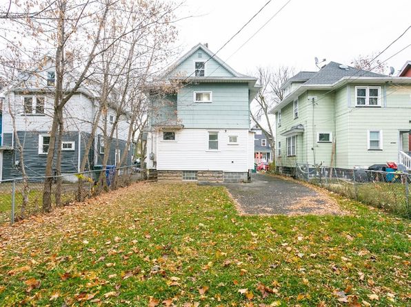 207 Bidwell Ter, Rochester, NY 14613