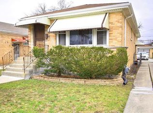 607 S 9th Ave, Maywood, IL