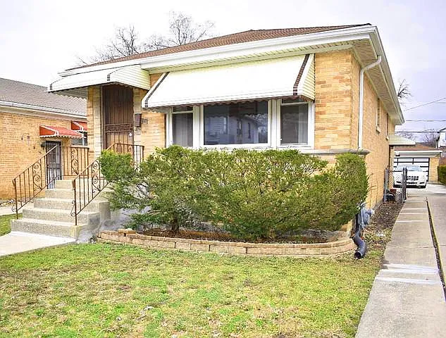 607 S 9th Ave photo 1
