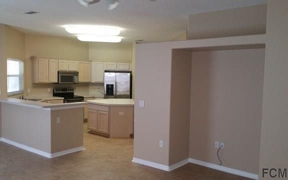 3rd image of 74 Pine Circle Dr