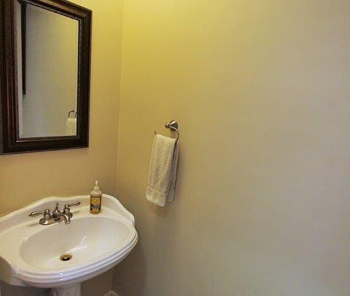 3rd image of 11711 Memorial Dr APT 53