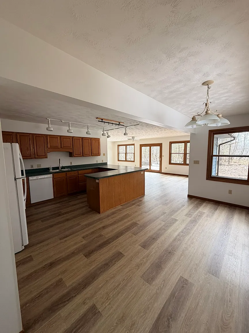 8169 Timbers Trl photo 1
