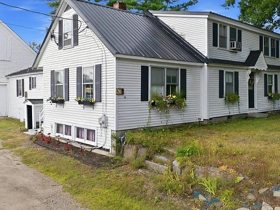 3rd image of 43 Winthrop Road