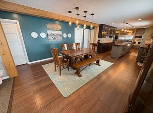 2670 M Rd, David City, NE 68632