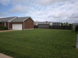 8801 Persistence Dr, Louisville, KY 40229