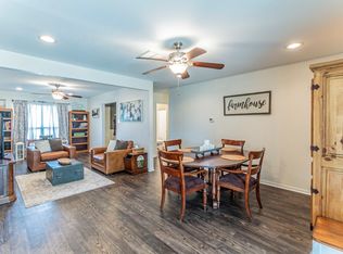 708 N Stewart St, Azle, TX 76020