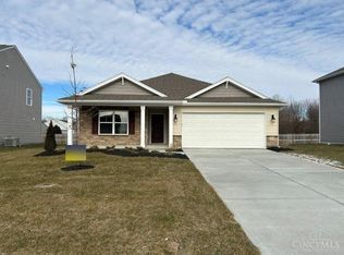 418 E Oak Ave, Trenton, OH 45067
