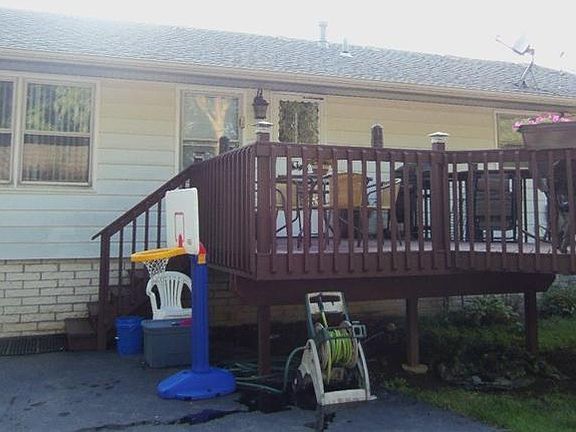 2nd image of 225 Rush Ct