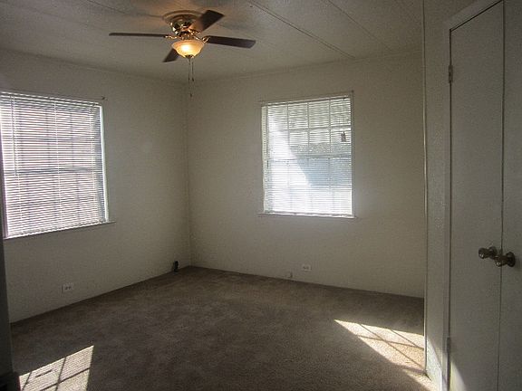 5th image of 1208 Anna Lee Dr