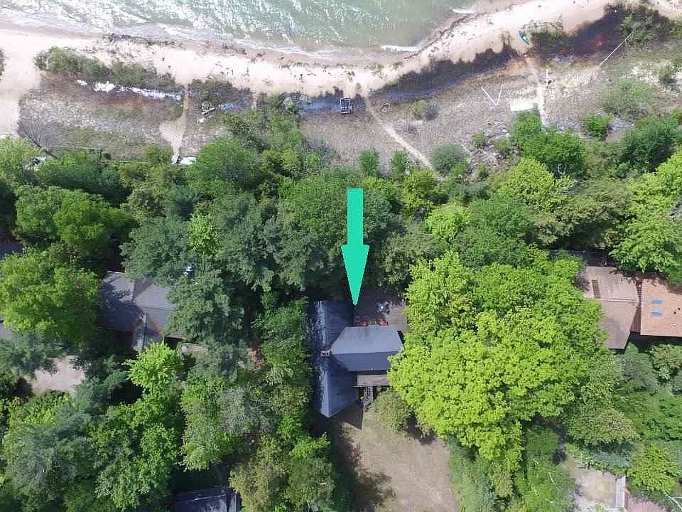 1st image of 2730 Birchview Dr