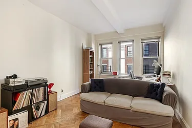 Sold by Citi Habitats