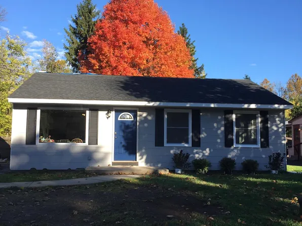 14 Tyler Ct, Manlius, NY 13104
