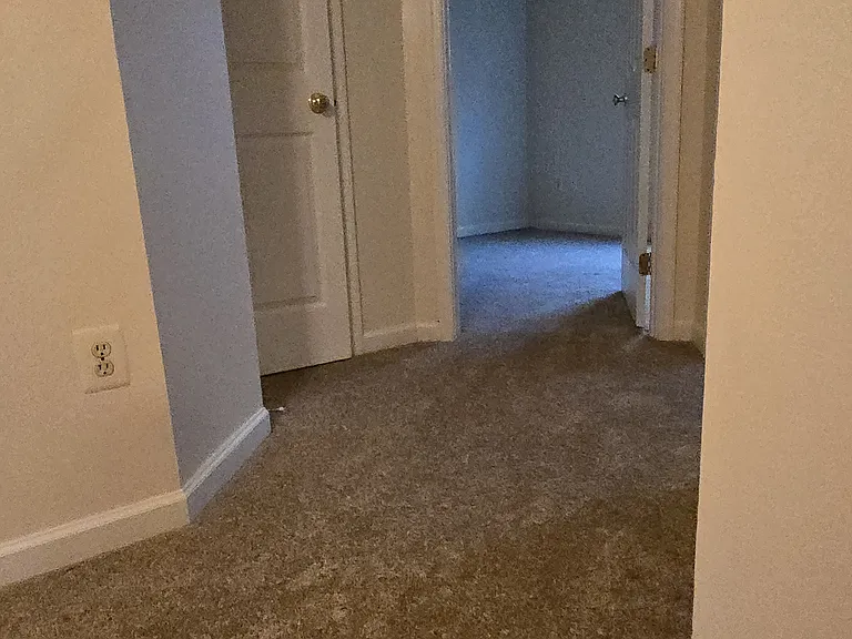 11 Fencerow Ct — Photo 14
