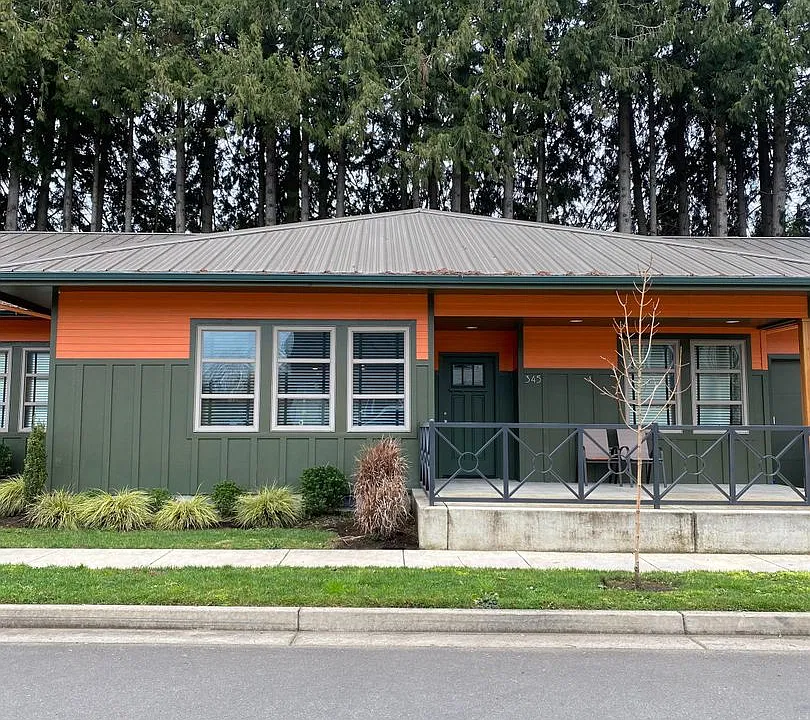345 Ellie Ln