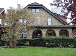 5512 Northumberland St, Pittsburgh, PA 15217