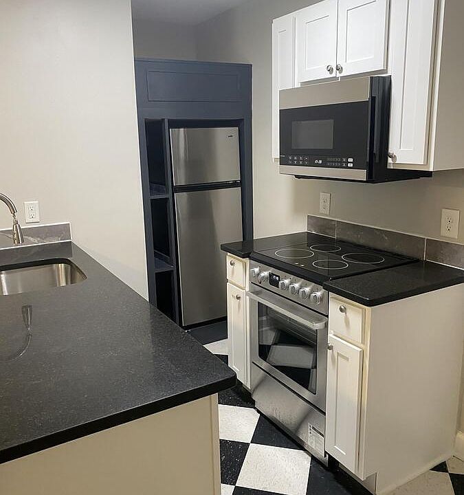 1st image of 2351 Felicity Cir #10