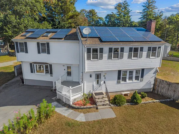 105 Freda Ln, Lowell, MA 01854