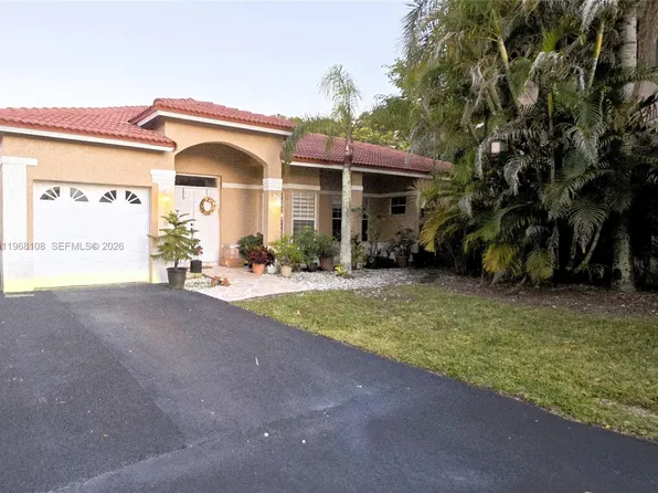 5769 NW 99th Ave, Doral, FL 33178