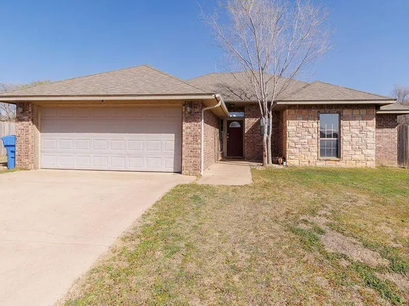 213 Cherry Ave, Cache, OK 73527