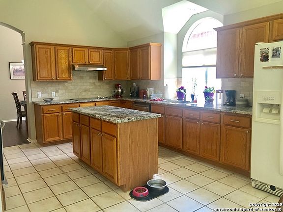 5th image of 5207 Newcastle Ln