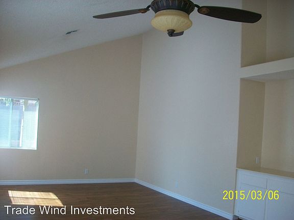 5th image of 229 Dawn Isle Dr