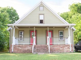 146 E Park Ave #A, Gallatin, TN 37066
