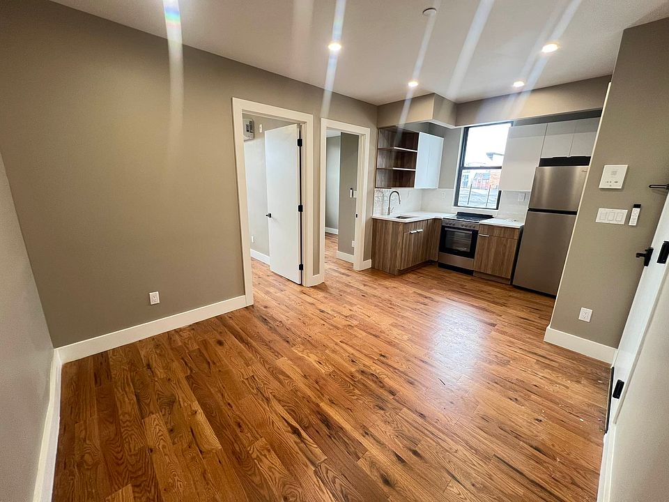 1st image of 2909 Avenue D #3A