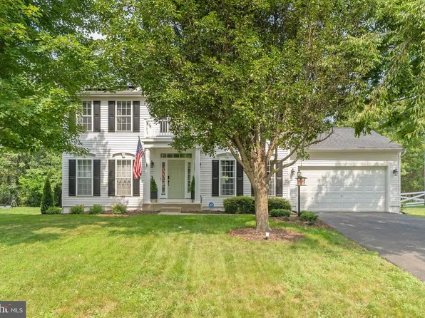 123 Hunton Dr, Fredericksburg, VA 22405