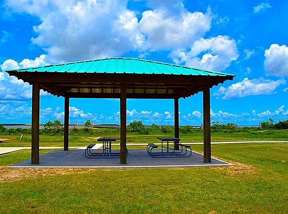 5th image of 208 Drum Dr
