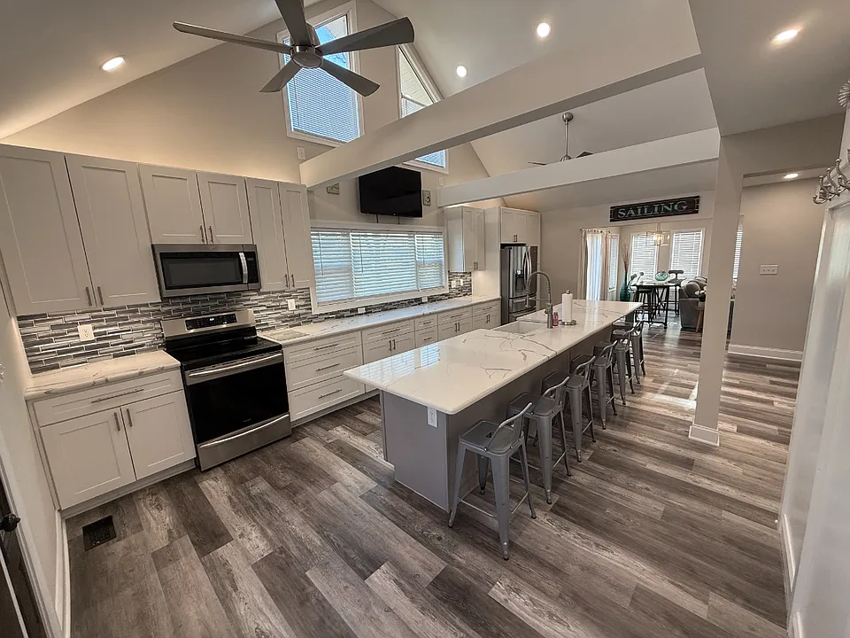 38467 Hickman Rd