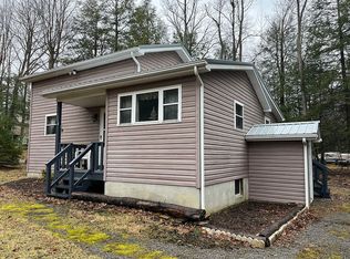 112 Vienna Woods Dr, Flinton, PA 16640