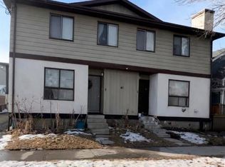 411 6th St NE, Calgary, AB T2E3Y2