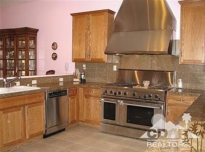 2nd image of 50695 Calle Paloma
