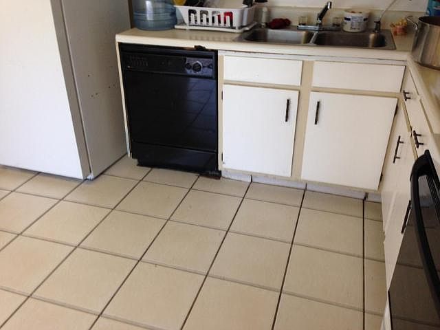 2nd image of 661 SE Capon Ter