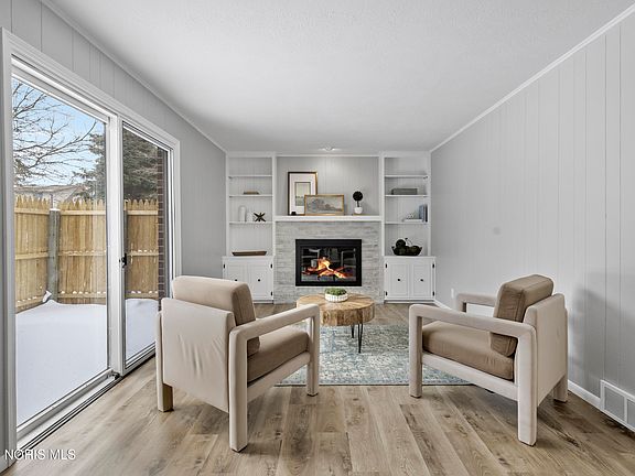 4th image of 2024 Inglewood Rd