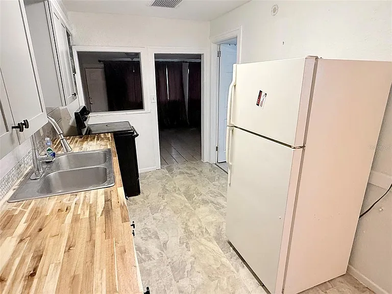 776 27th Ave N #2 — Photo 8