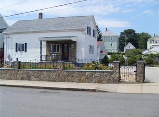 555 Coggeshall St, Fall River, MA 02721