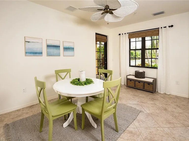 8986 Cambria Cir #22 — Photo 5