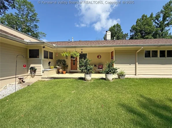 1500 Longridge Rd, Charleston, WV 25314