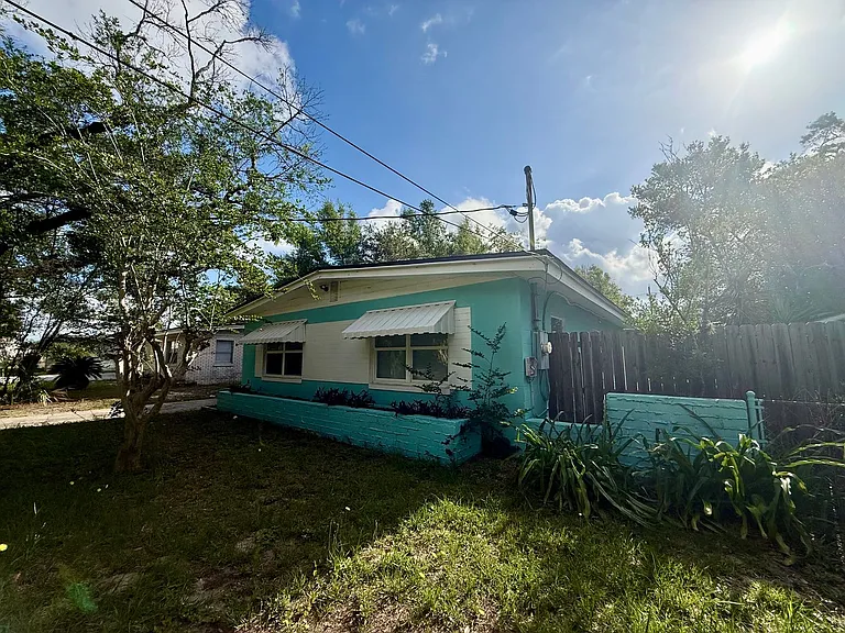 4721 E Castlewood Dr — Photo 19