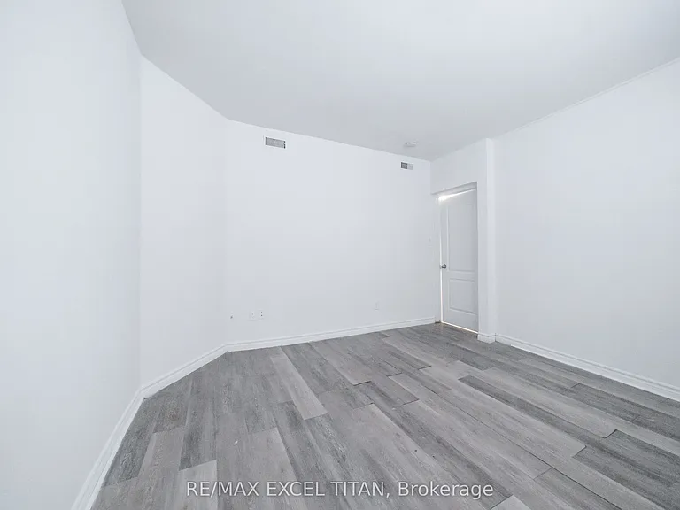 414 Jarvis St #G4 — Photo 5