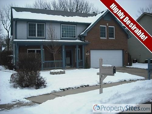 1st image of 650 Golf View Ct
