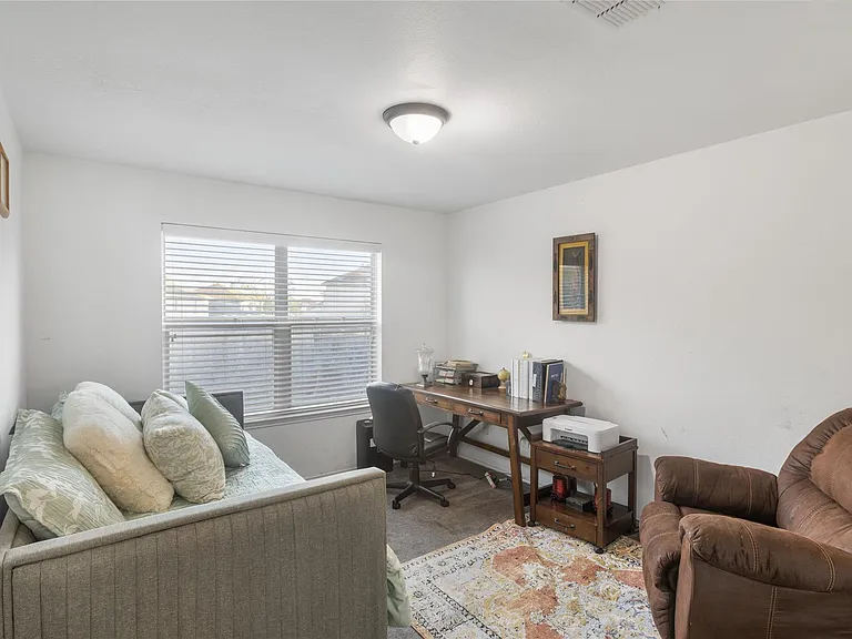 7505 Tin Cup Dr — Photo 3