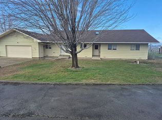 10821 Mieras Rd, Yakima, WA 98901