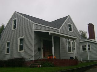 339 N Jefferson St, Knightstown, IN 46148