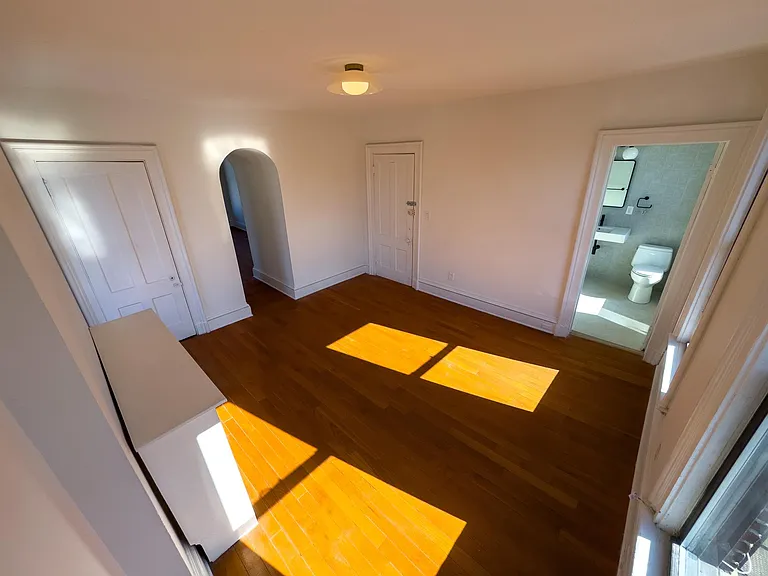 48 Trumbull St #3 — Photo 11