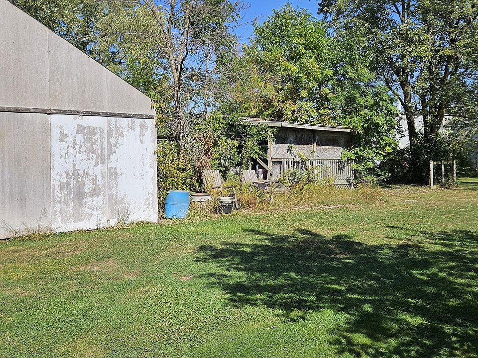 2nd image of 1330 Pangle St