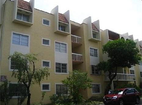 2nd image of 7865 Camino Real #L-417