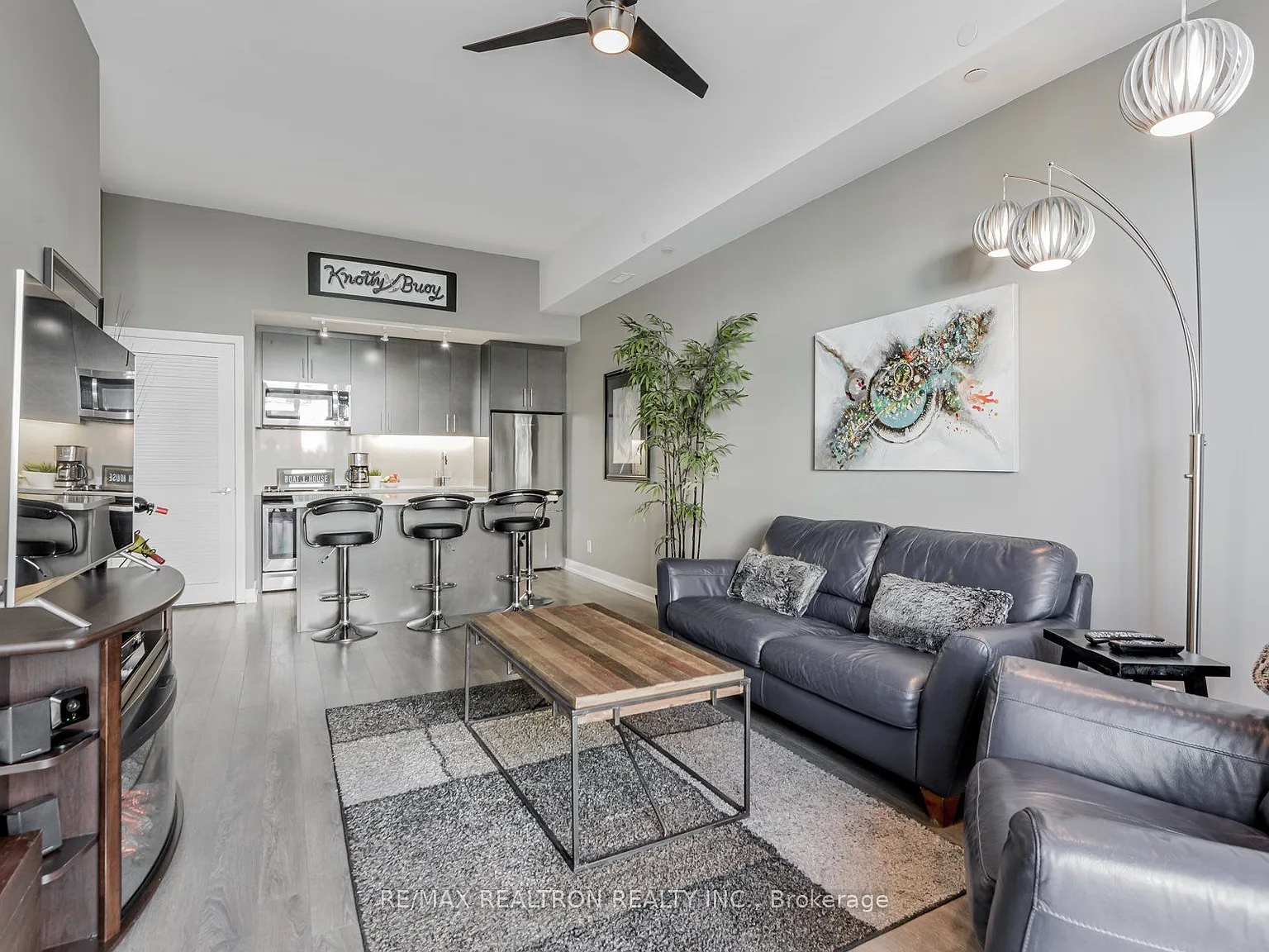 1 bed, $2,200 — Photo 2
