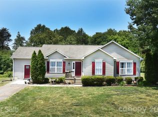 2107 Kyle Ct SE, Conover, NC 28613